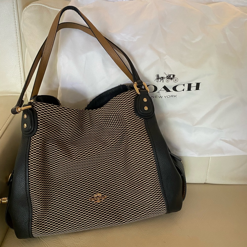 Authentic Coach Purse Like New